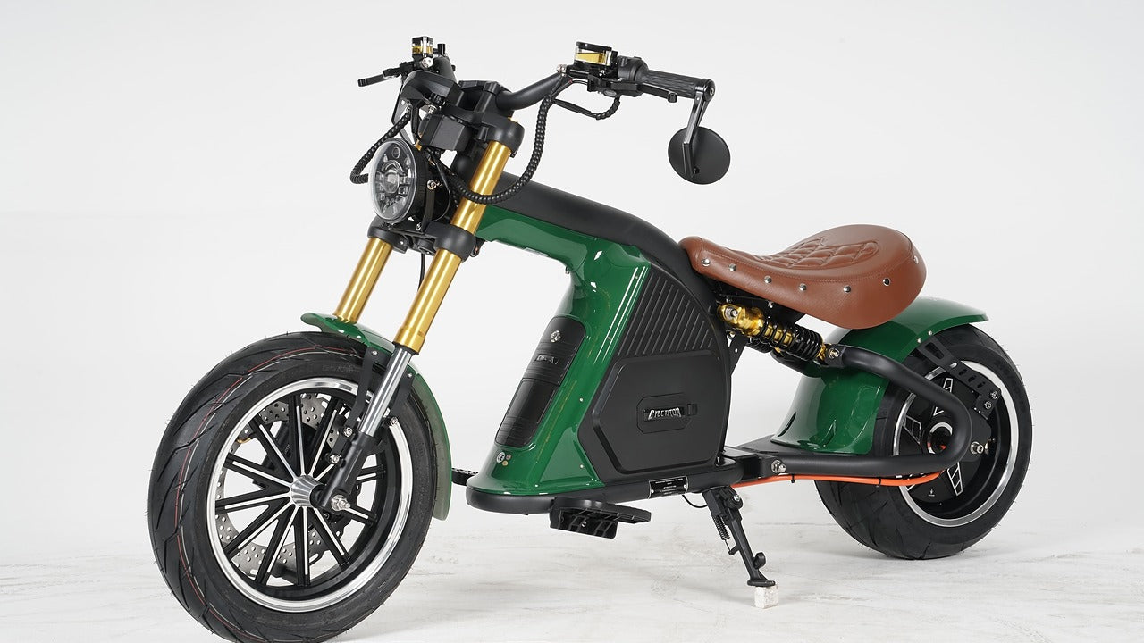 CYBERTRON M4K Urban Bolt