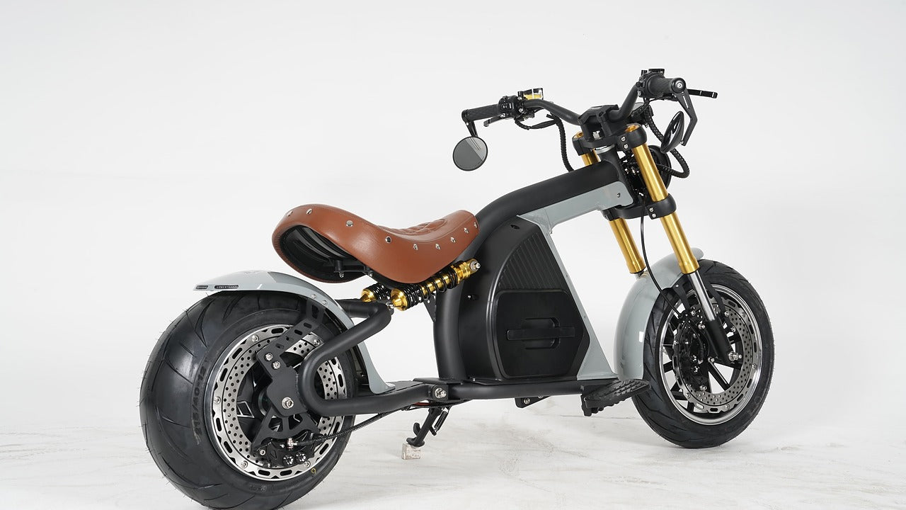 CYBERTRON M4K Urban Bolt