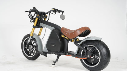 CYBERTRON M4K Urban Bolt