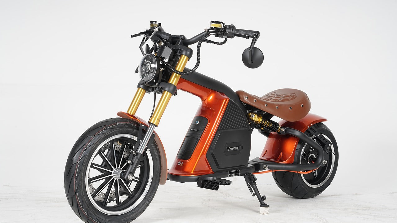 CYBERTRON M4K Urban Bolt